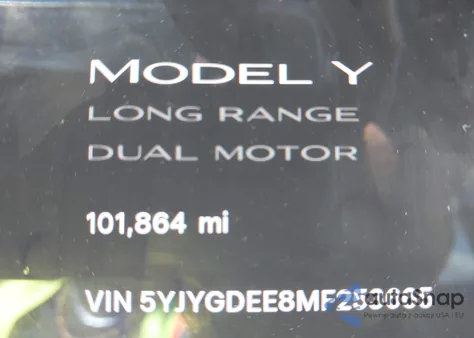 2021 Tesla Model Y Long Range Dual Motor All-Wheel Drive z USA, uszkodzony, nr VIN 5YJYGDEE8MF253665